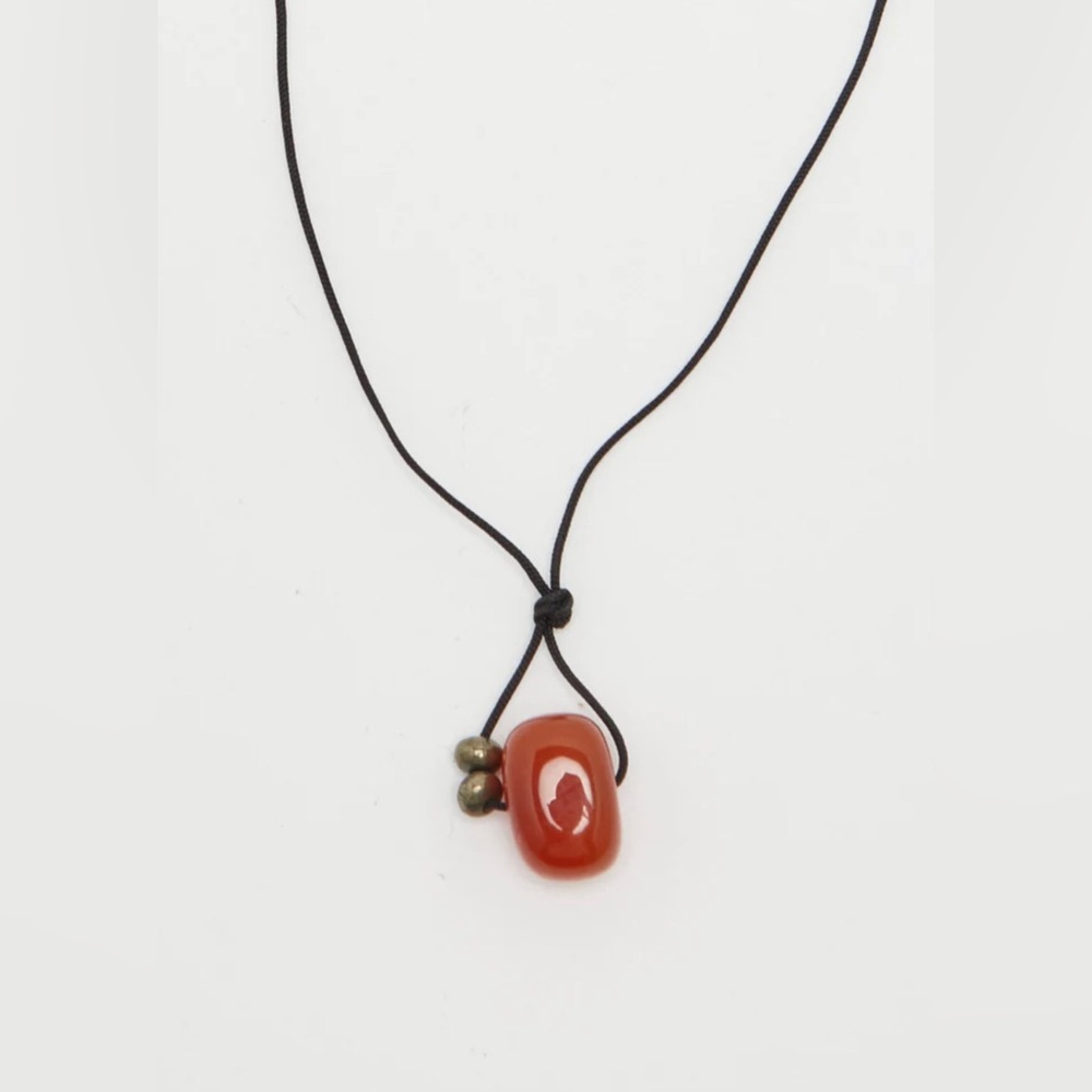 Bagatiba RED AGATE DROP NECKLACE